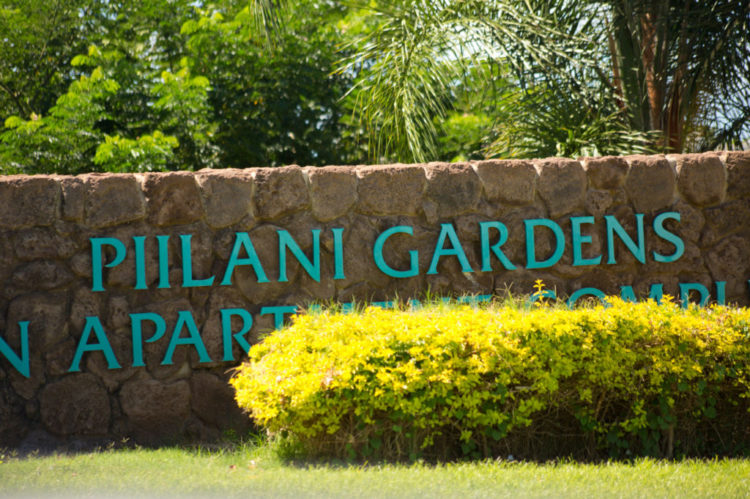 Piilani Gardens Sign