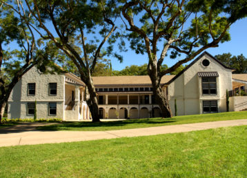 Seabury Hall exterior 06