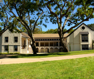 Seabury Hall exterior 06